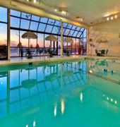 Holiday Inn Rochester Airport