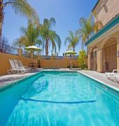 Holiday Inn Express Temecula