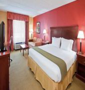 Holiday Inn Express Hotel & Suites Troy