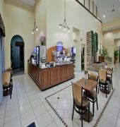Holiday Inn Express Waynesboro - Route 340
