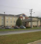 Holiday Inn Express & Suites
