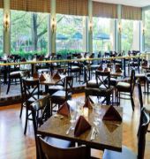 Holiday Inn Westbury - Long Island