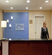 Holiday Inn Express & Suites