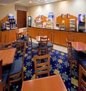Holiday Inn Express & Suites Reading