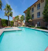 Holiday Inn Express & Suites Turlock-Hwy 99