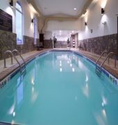 Holiday Inn Express Hotel & Suites Hill City