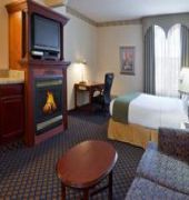 Holiday Inn Express Hotel and Suites Allen Park-Dearborn