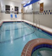 Holiday Inn Express Clanton