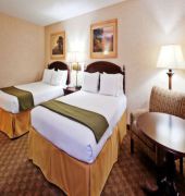 Holiday Inn Express Nashville-Hendersonville
