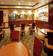 Holiday Inn Express & Suites Charleston-Ashley Phosphate
