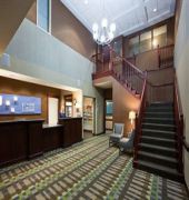 Holiday Inn Express & Suites St. Paul Ne (Vadnais Heights)