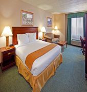 Holiday Inn Express & Suites Pittsburgh West Mifflin