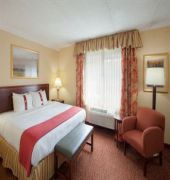 Holiday Inn Salem (I-93 At Exit 2)