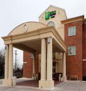 Holiday Inn Express Hotel & Suites San Antonio