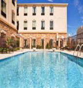 Holiday Inn Express & Suites Texarkana