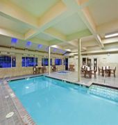 Holiday Inn Express & Suites Pullman
