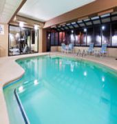 Holiday Inn Express & Suites Alcoa (Knoxville Airport)