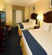 Holiday Inn Express & Suites San Antonio West - SeaWorld