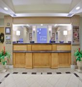 Holiday Inn Express & Suites Vacaville
