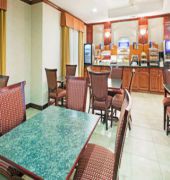Holiday Inn Express & Suites Duncanville