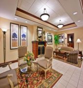 Holiday Inn Express & Suites Dayton-Centerville