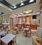 Holiday Inn Express & Suites Ashland