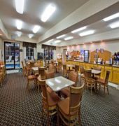 Holiday Inn Express & Suites Hiawassee