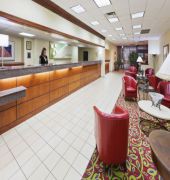 MCM Eleganté Hotel & Suites