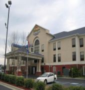 Holiday Inn Express Hotel & Suites Laurinburg