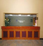 Comfort Suites Airport