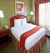 Holiday Inn Express & Suites Lexington-Downtown/university