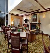 Holiday Inn Express Hotel & Suites Lafayette