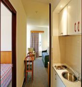 Estoril 7 Apartments