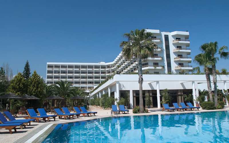 Grand Resort Hotel