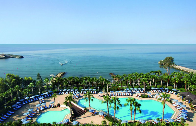 Grand Resort Hotel
