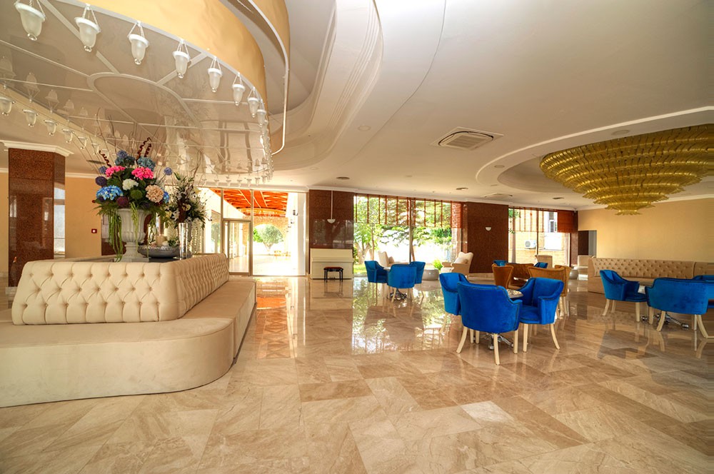 Jasmine Court Hotel And Casino