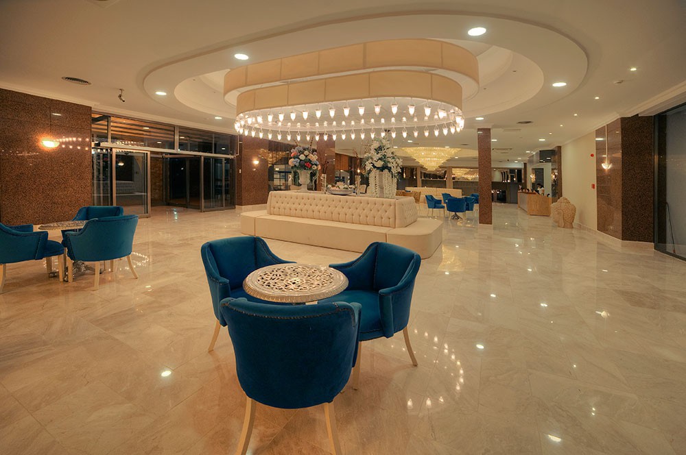 Jasmine Court Hotel And Casino