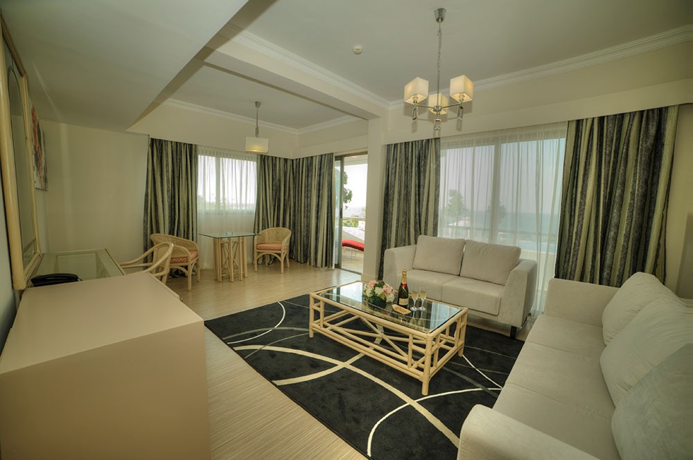 Jasmine Court Hotel And Casino