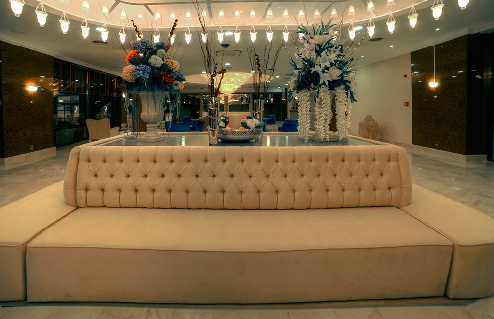 Jasmine Court Hotel And Casino
