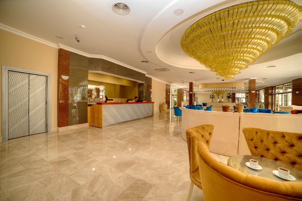 Jasmine Court Hotel And Casino