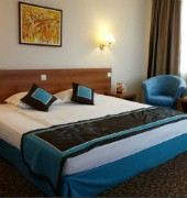 Golden Tulip Hotel