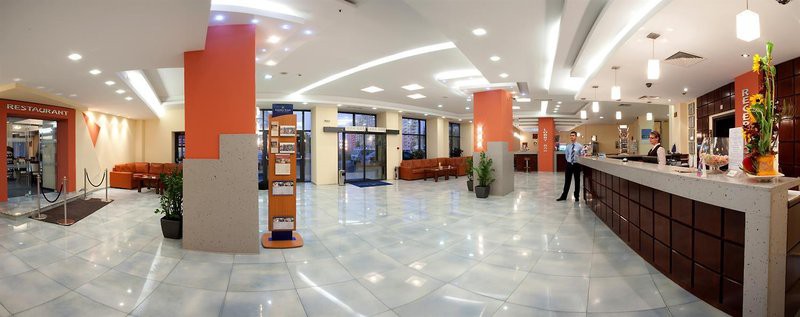 Golden Tulip Hotel