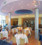 Hotel "Koral"