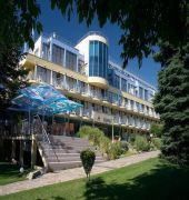 Hotel "Koral"