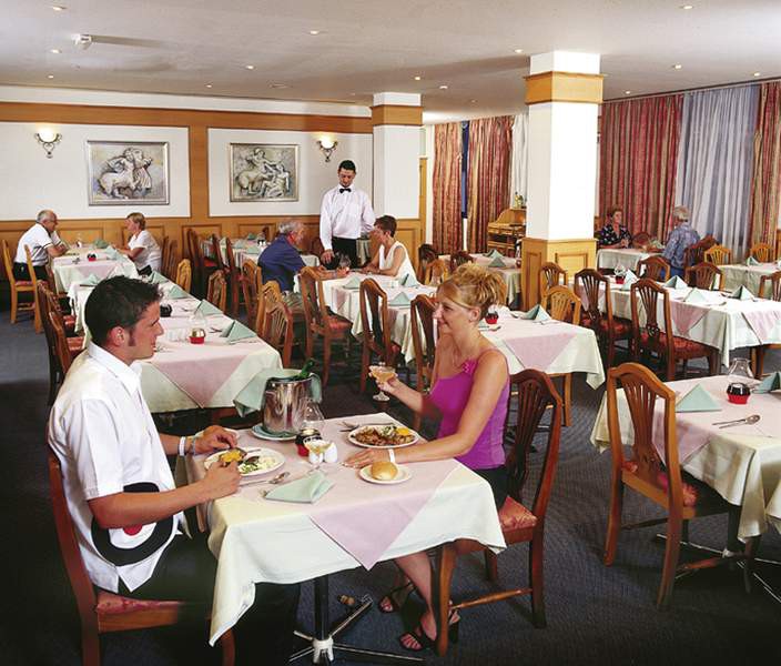 Ascos Coral Beach Hotel