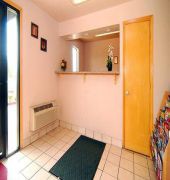 Rodeway Inn & Suites