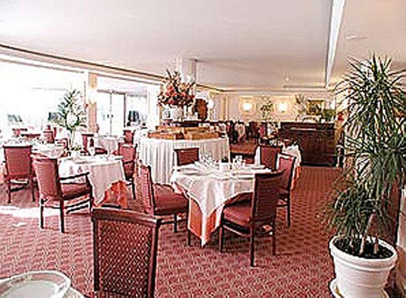 CANNES PALACE HOTEL****