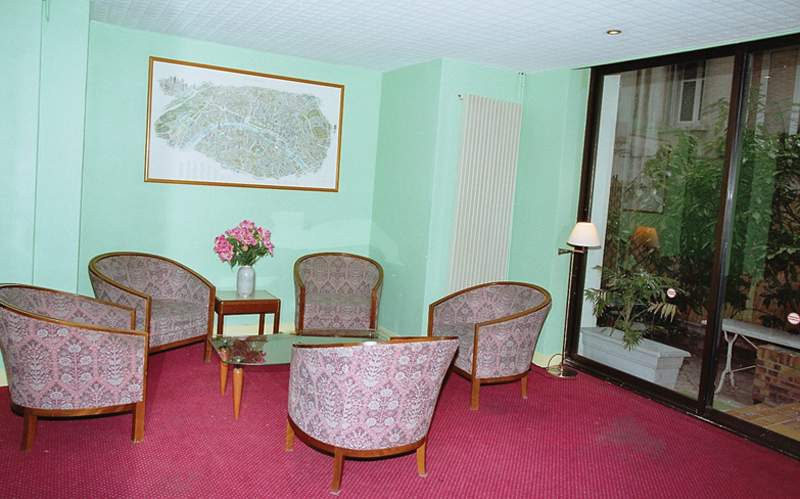 61 Paris Nation Hotel
