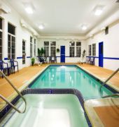 Holiday Inn Express & Suites Acme - Traverse City