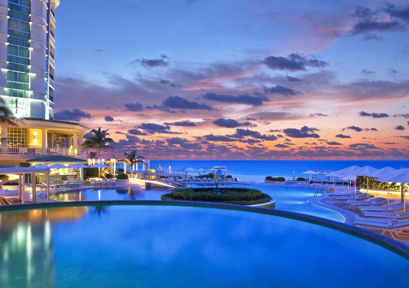 Sandos Cancun Luxury Resort